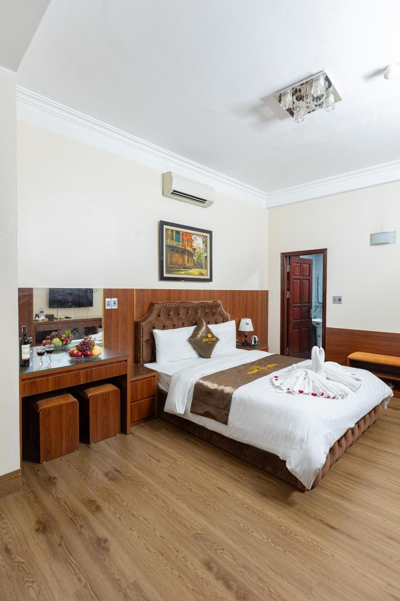 Hoang Gia Hotel Dong Anh Buitenkant foto
